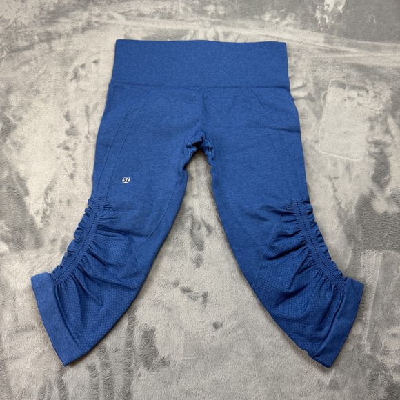 Lululemon Crop Leggings Womens Medium Blue Seamless Ruched Workout Yoga Pants - Picture 8 of 11